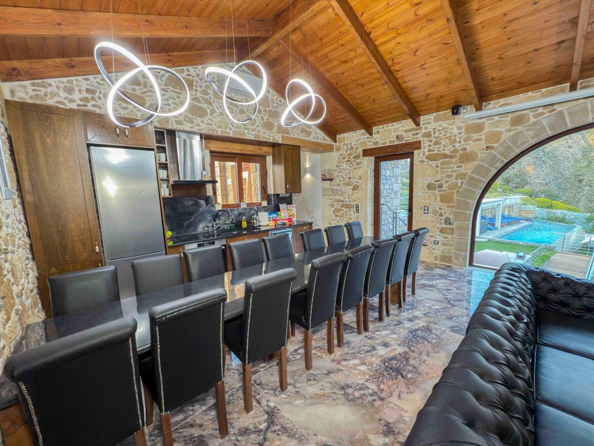 Heated Private Ozone Salt Pool, Jacuzzi, Cinema Inside & Outside, Ping Pong, Billiard, Ps5, Playground, Giant Chess, Giant Monopoly, Table Football, 3X Surround Sound - Villa Rokka Luxe Kissamos Bagian luar foto