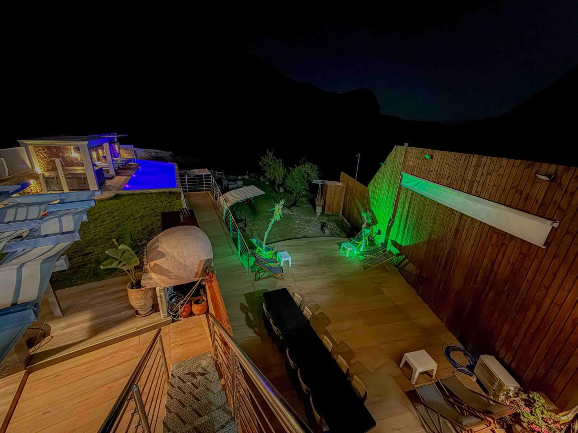 Heated Private Ozone Salt Pool, Jacuzzi, Cinema Inside & Outside, Ping Pong, Billiard, Ps5, Playground, Giant Chess, Giant Monopoly, Table Football, 3X Surround Sound - Villa Rokka Luxe Kissamos Bagian luar foto